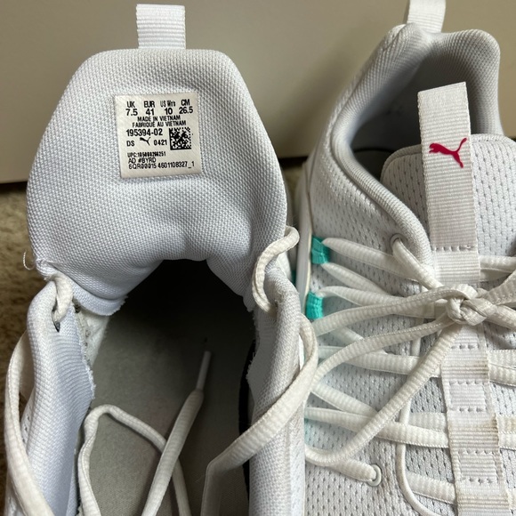 Puma Running Shoes - Picture 6 of 7